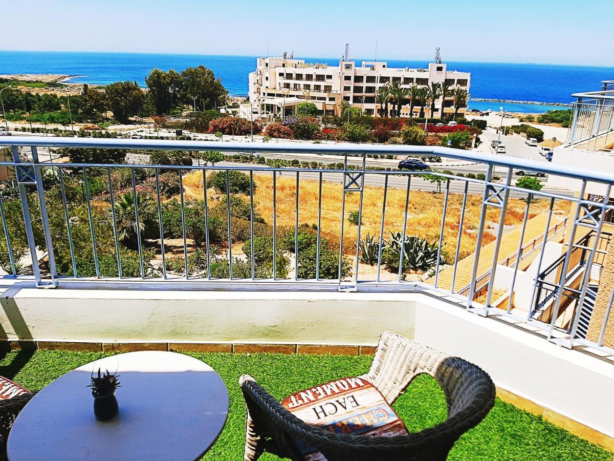 H&O Best Apt In Paphos! Экстерьер фото