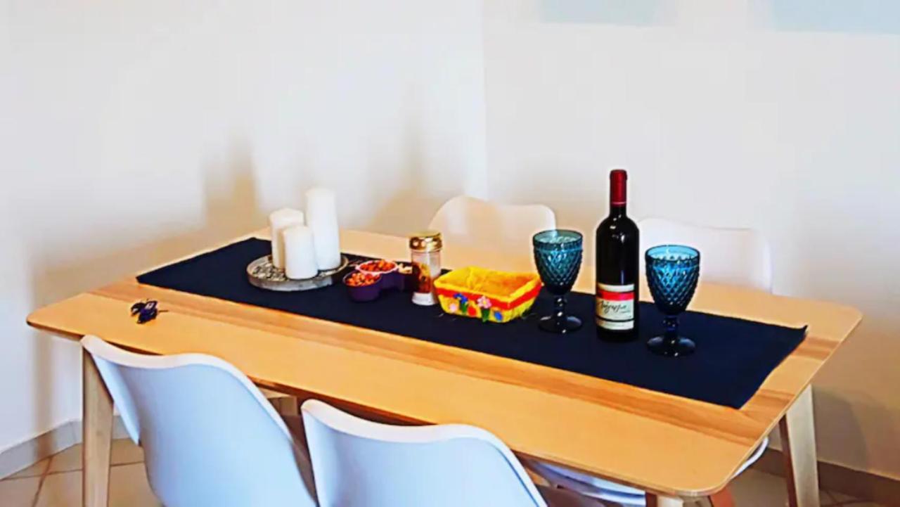 H&O Best Apt In Paphos! Экстерьер фото