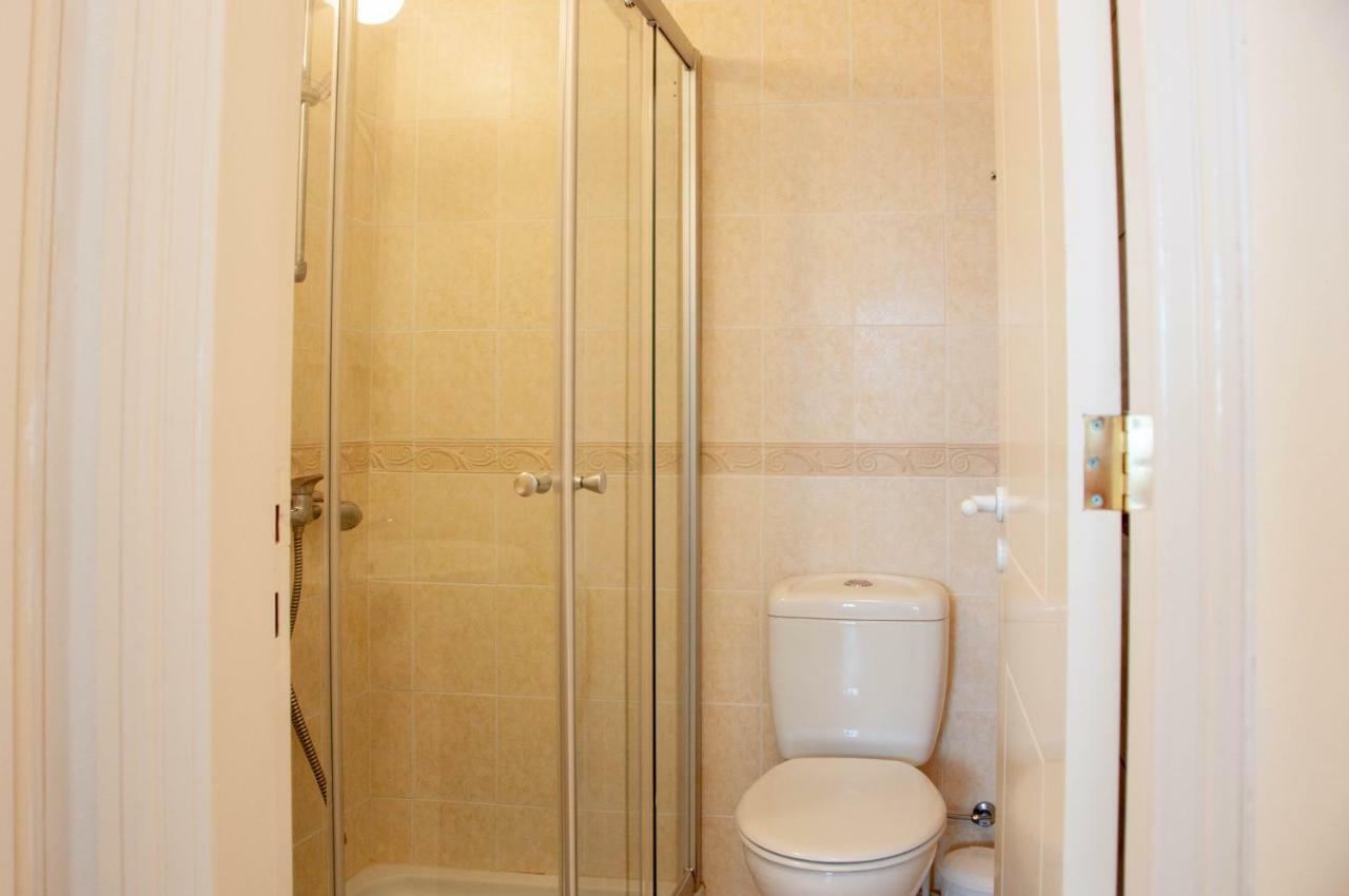 H&O Best Apt In Paphos! Экстерьер фото